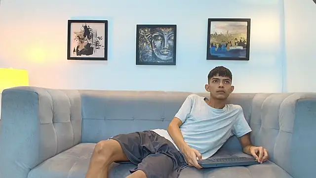 PRETTY_SEX1's cam snapshot