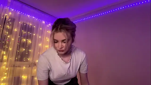 KariJarecke's cam snapshot