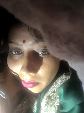 Ragni_bhargav's cam snapshot