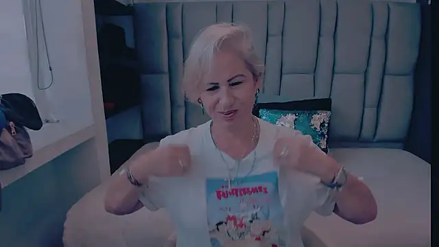 ScarletHoot_ live sex cam