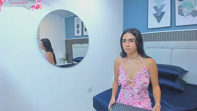 Miia_cute18's cam snapshot