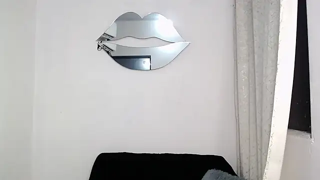 Caius_fox live sex cam