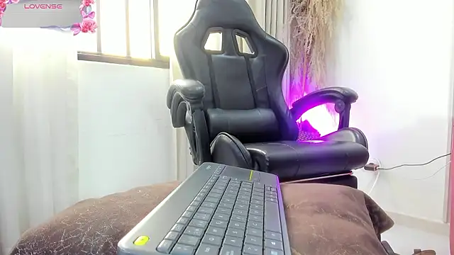 BridgetRodriguez live sex cam