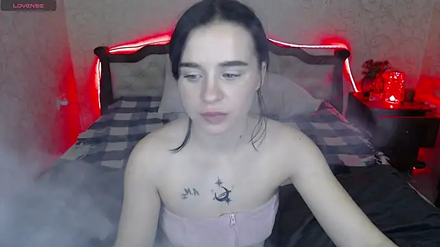 ShyyMariaa live sex cam