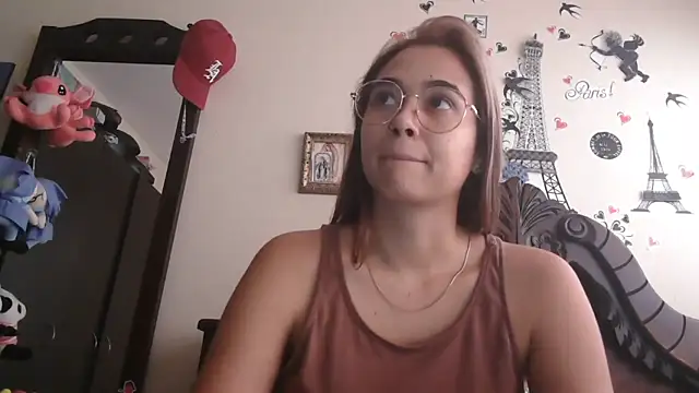 trianabell live sex cam