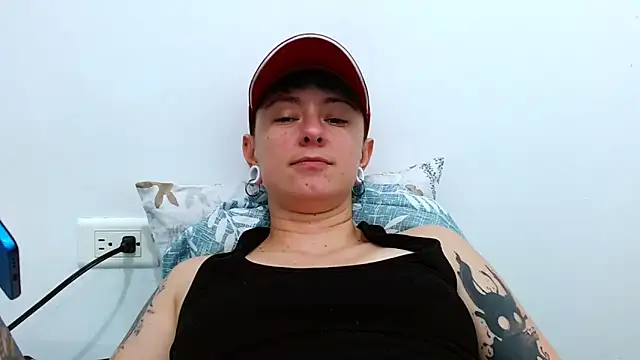 tomboyblue live sex cam