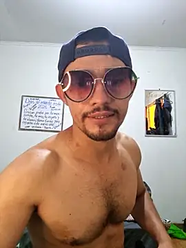 coqueto1210 live sex cam