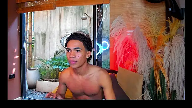 AlanCutee's cam snapshot