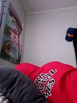 ChuckyyDee live sex cam