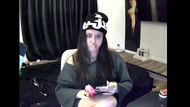 Nicole_pretty's cam snapshot