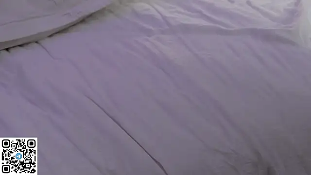 hotgirlfriend_'s cam snapshot