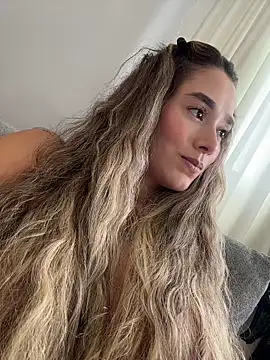 FridaKlein's cam snapshot