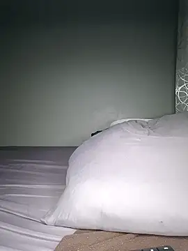 playgirlmc's cam snapshot