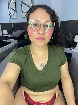 Violet_21_'s cam snapshot