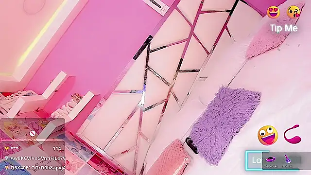 Vanessapintoo live sex cam