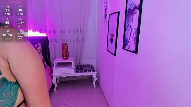 Luna_Jonnes1's cam snapshot