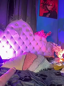 Naugth_channel_ts live sex cam