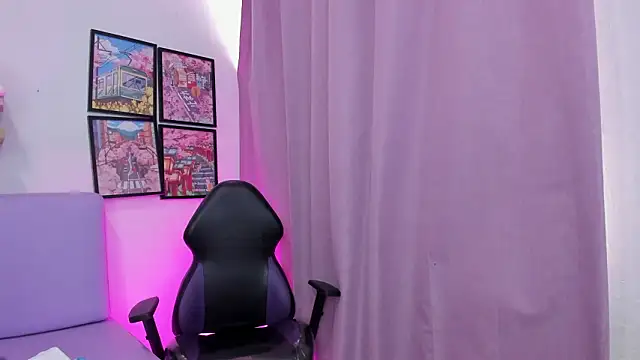 Elissa_SexyGirl's cam snapshot