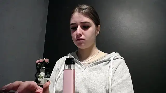 Sunny_siren's cam snapshot