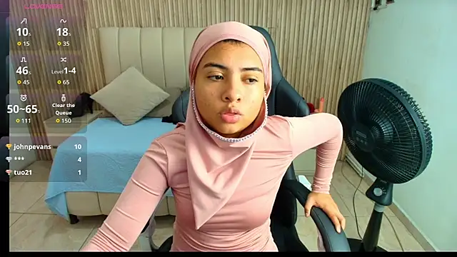 Aini_persa's cam snapshot