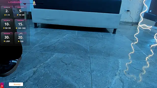 BLUE_TAY1's cam snapshot