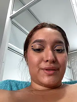 Emily_Vex's cam snapshot