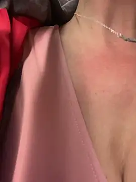 NataKitten live sex cam