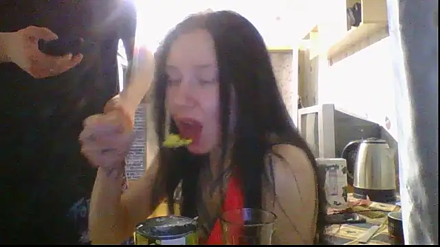 RussNocturnal's cam snapshot