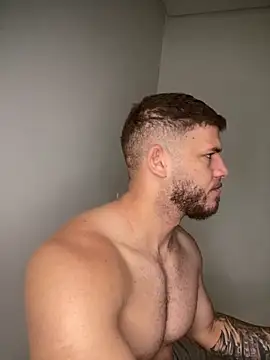 Andeilson1999 live sex cam