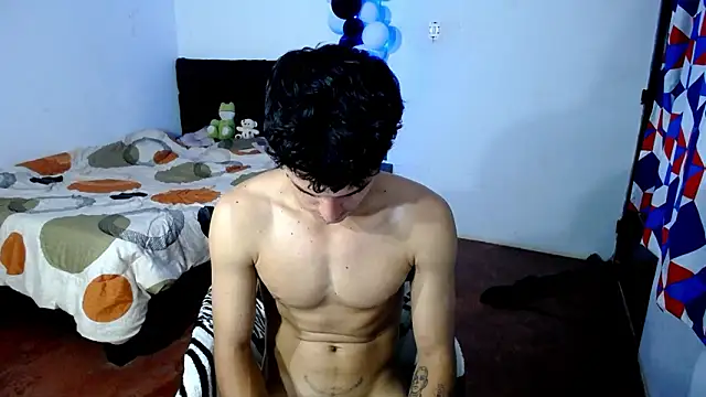 freddy_romas live sex cam