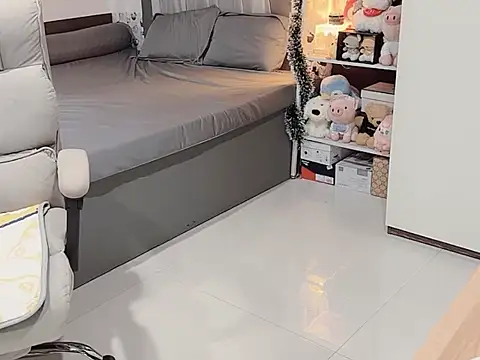 Nabiii6868 live sex cam