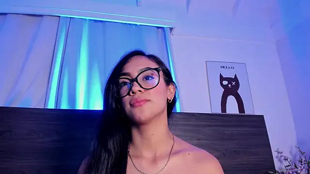 Klohewilliams_'s cam snapshot