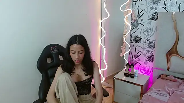 Joselyn_tay's cam snapshot