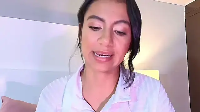 Tamaraakins's cam snapshot