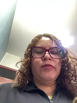 ROSALIASEXSHOP live sex cam