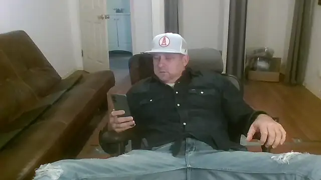 poundyouout69 live sex cam