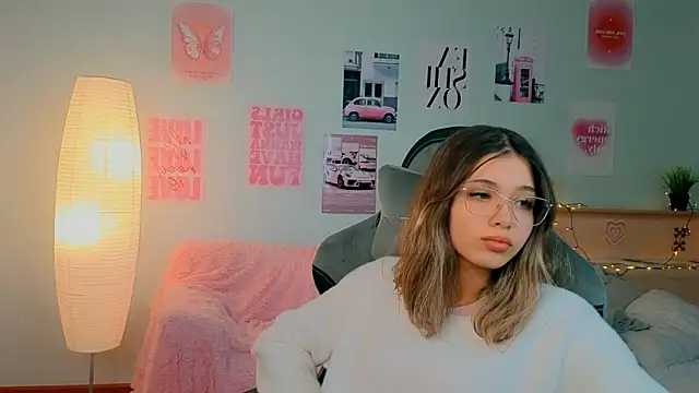 dinnerwithflowers's cam snapshot