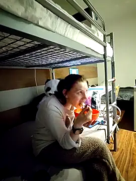 LissieDemons's cam snapshot