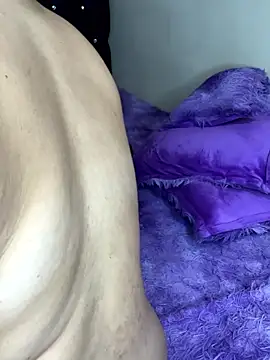 scarlet_tommy's cam snapshot