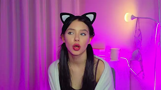 slyshypie's cam snapshot