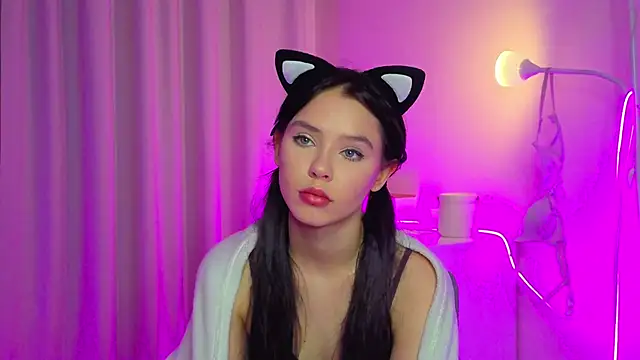 slyshypie's cam snapshot