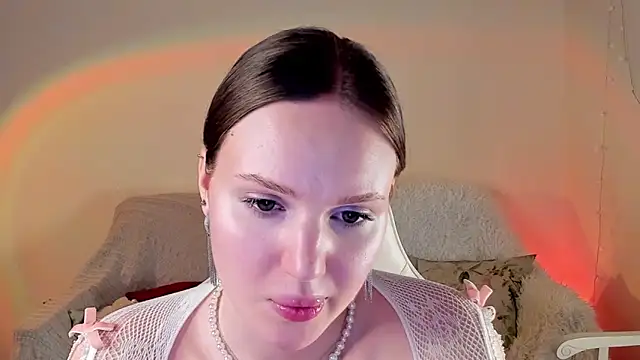 MishkaMe's cam snapshot