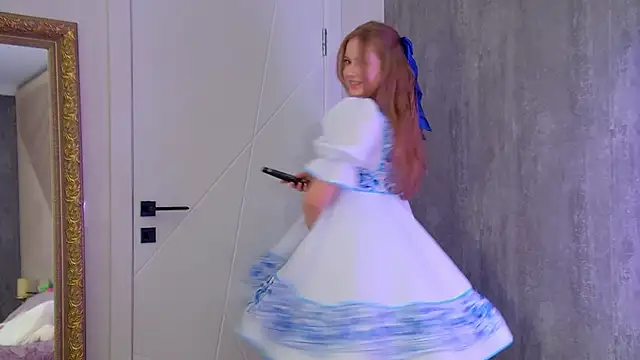 SelinSwarovski's cam snapshot