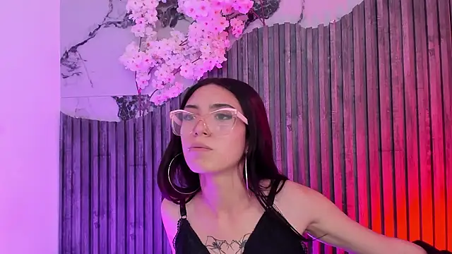 Molly_Bms_'s cam snapshot