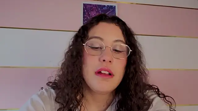 Charlotte__Miller's cam snapshot