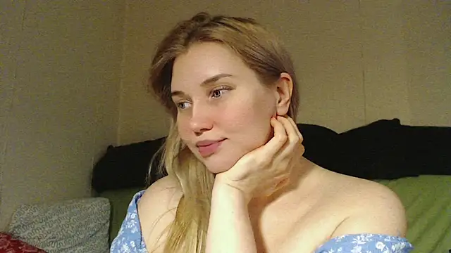 mmmPinUpGirl's cam snapshot