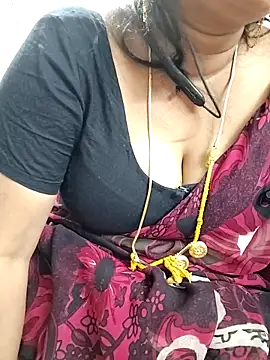 Srilakshmi_telugu's cam snapshot