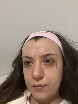 bunnythetailor's cam snapshot