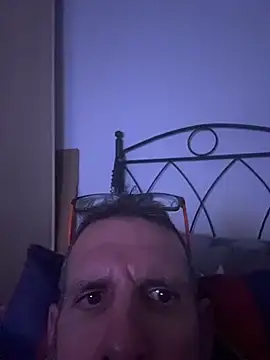 chicofashion50's cam snapshot