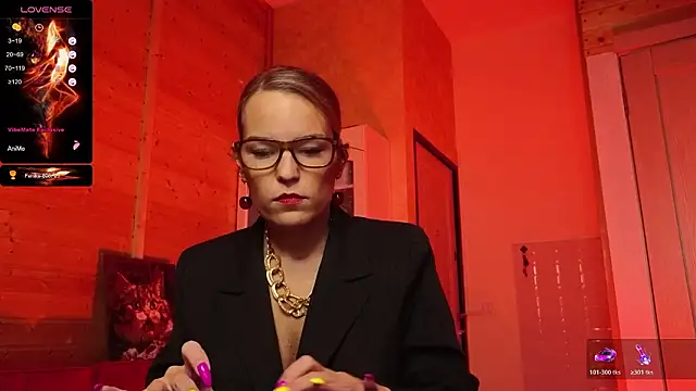 Lady_Shine's cam snapshot